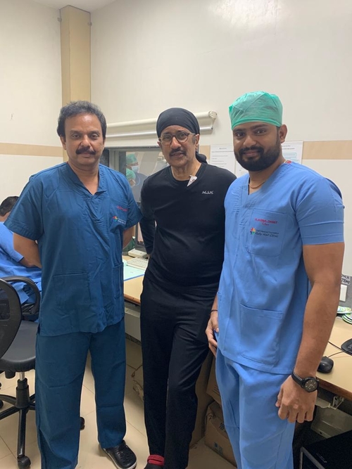 #Team MSH# Dr. Hiremath with his team for a joint practice.|Dr Shirish (M.S.) Hiremath|Shivaji Nagar,Pune