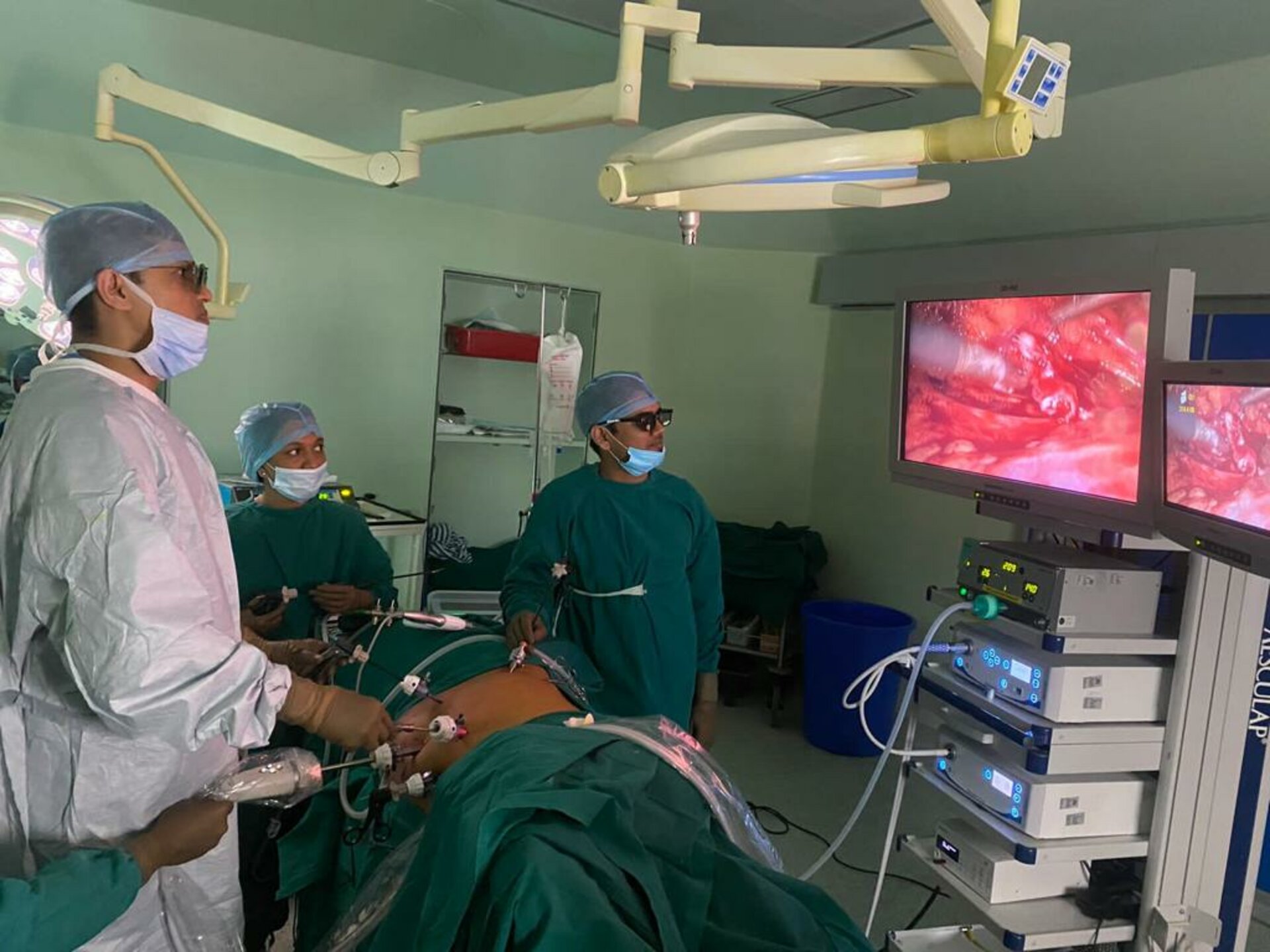 Abdomen Pain Caused by PUJ Obstruction Treated by 3D Laproscopic Pyeloplasty | Dr. Boopat Bhati