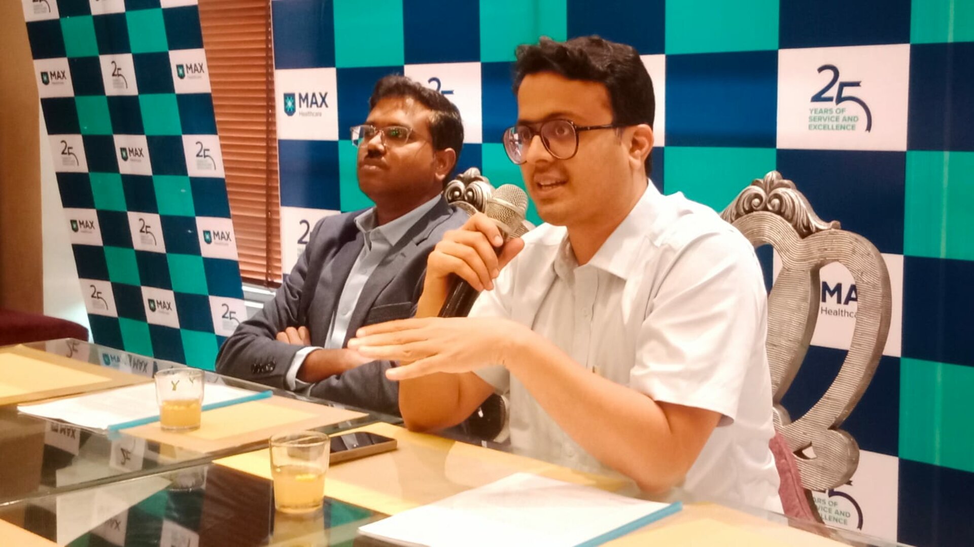 Dr. Paresh Bang’s Spine OPD and Talk in Chandrapur