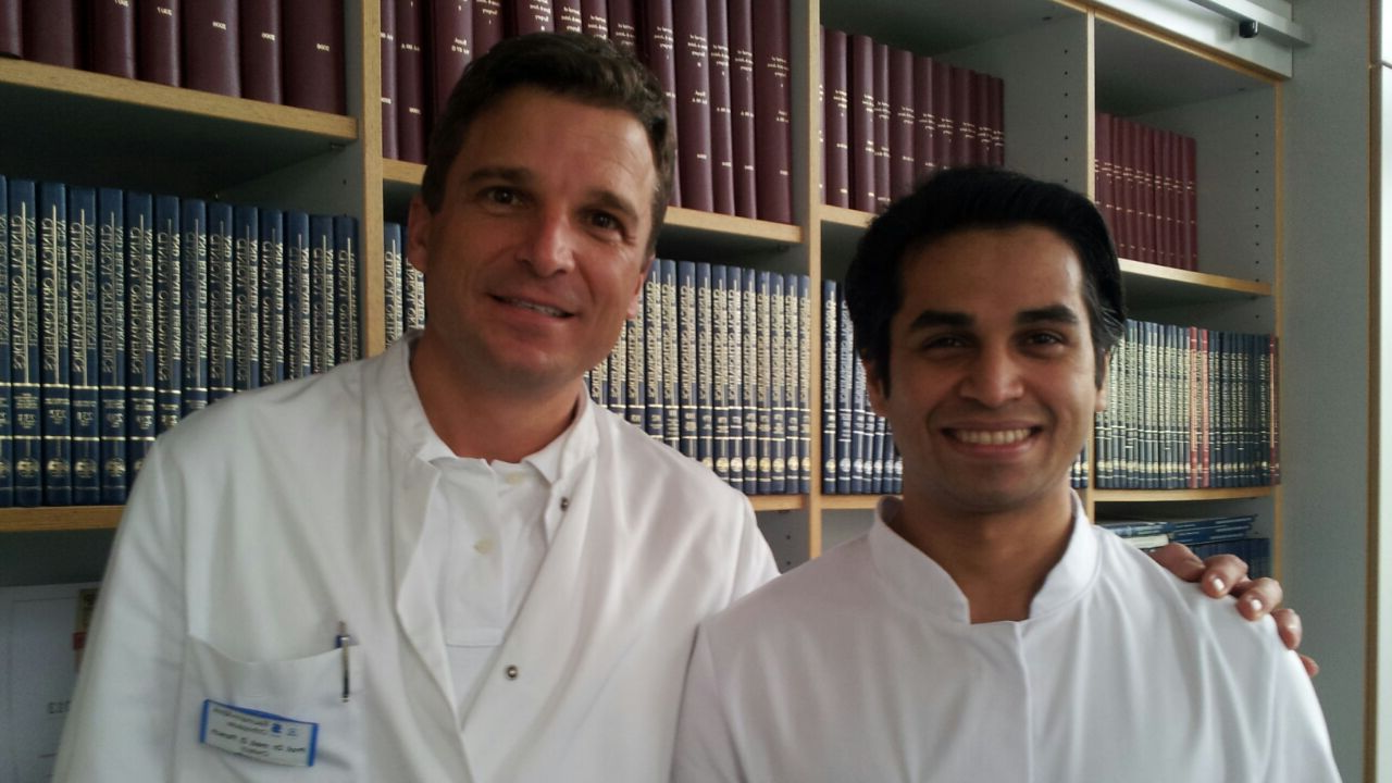 First banner of Dr. Anuj Singh's Hip & Knee Centre