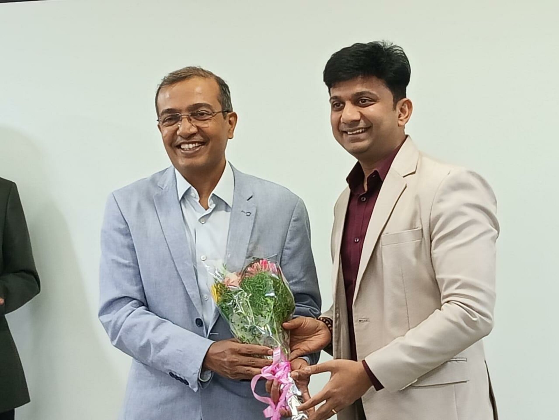 Dr. Sampat Dumbre Patil Leads CME on Orthopedic Infections in Pune