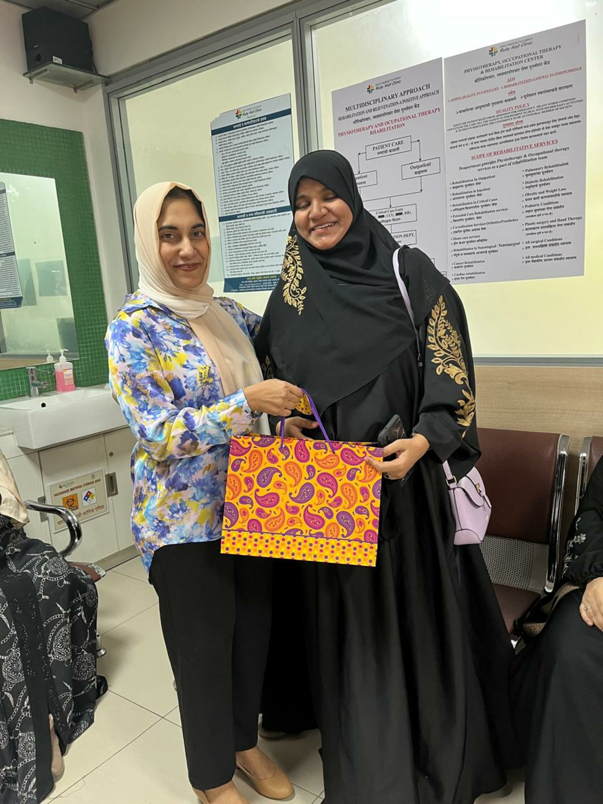 Dr. Afshan Maniyar Antenatal Classes for Expecting Moms