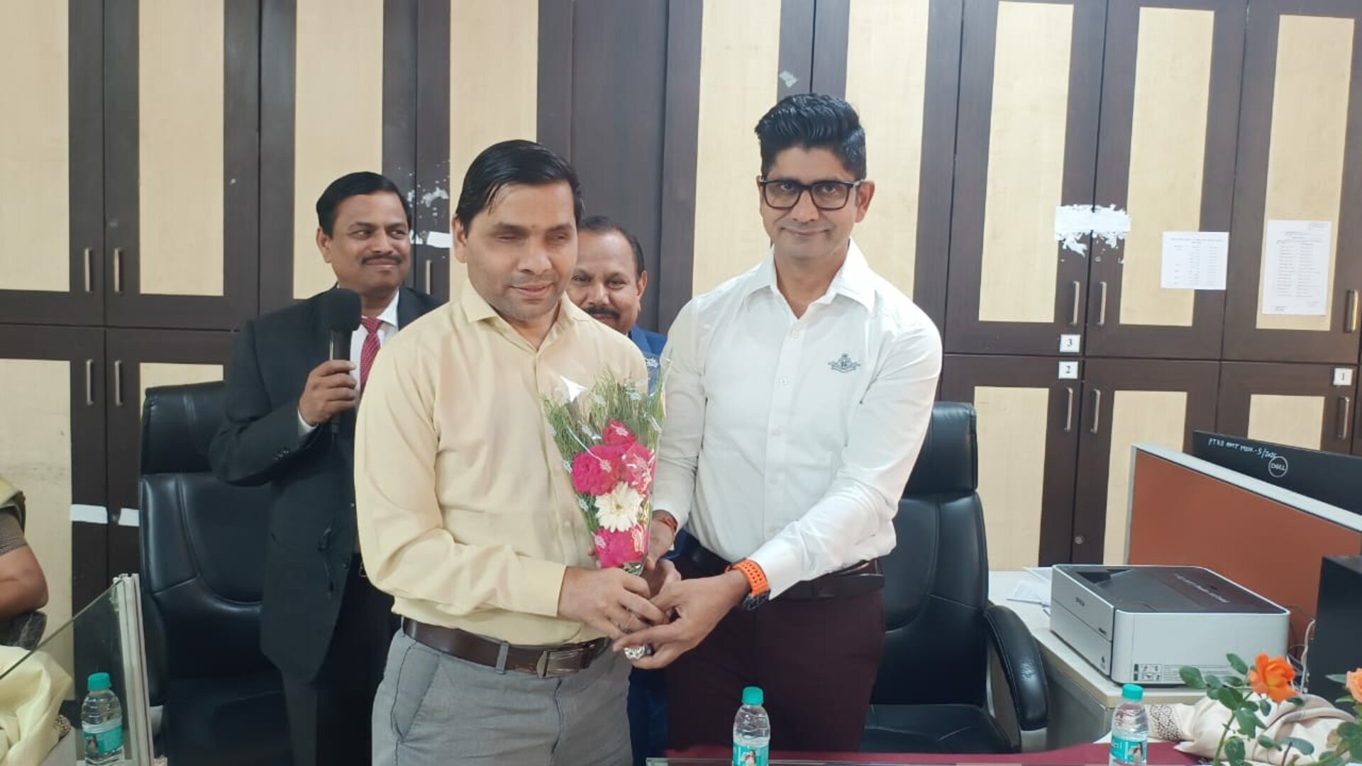 Dr. Sikandar Adwani Leads Stress and Sleep Seminar in Amravati