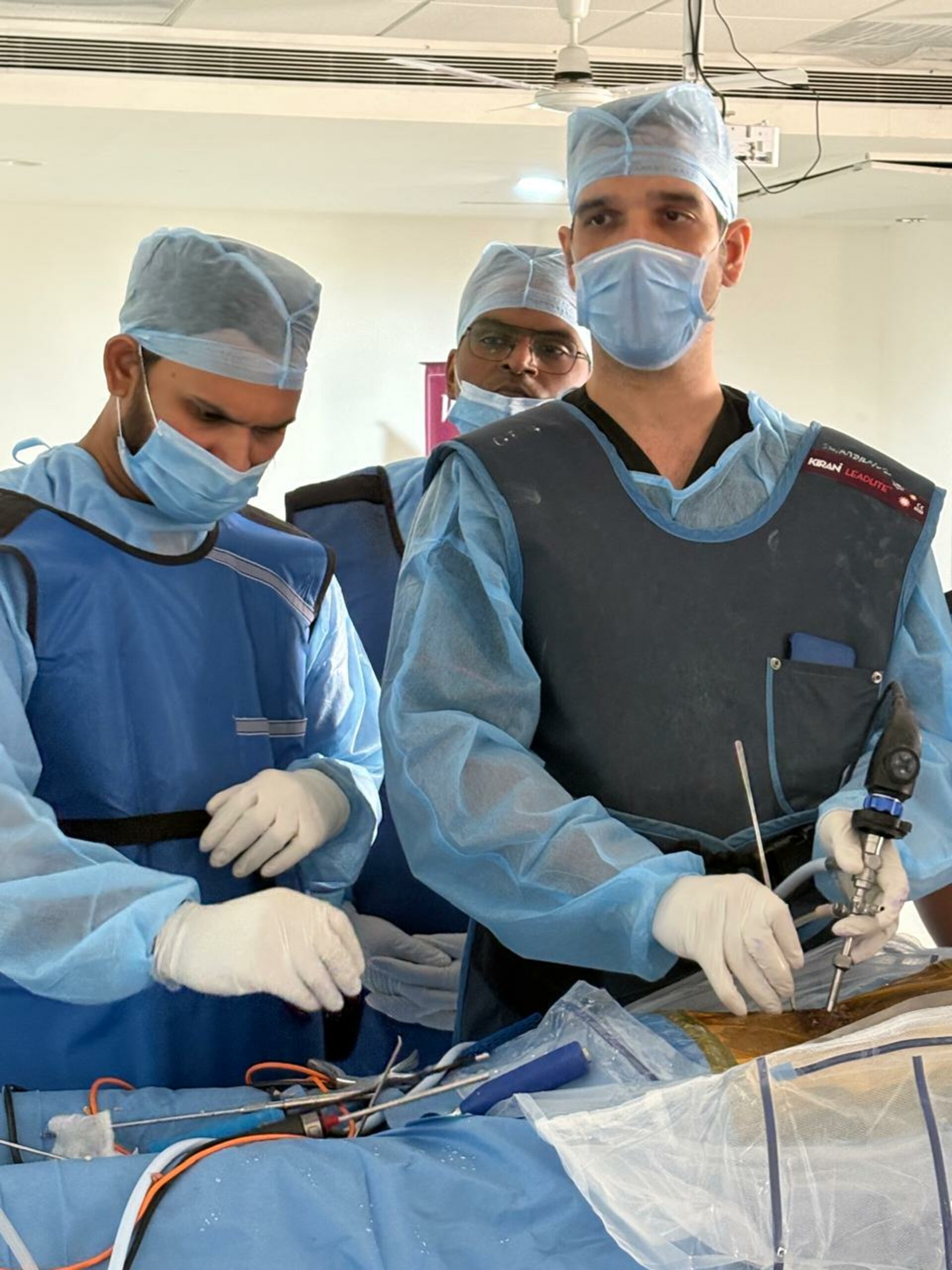 Dr. Shardul Soman Leads UBE Spine Surgery Workshop