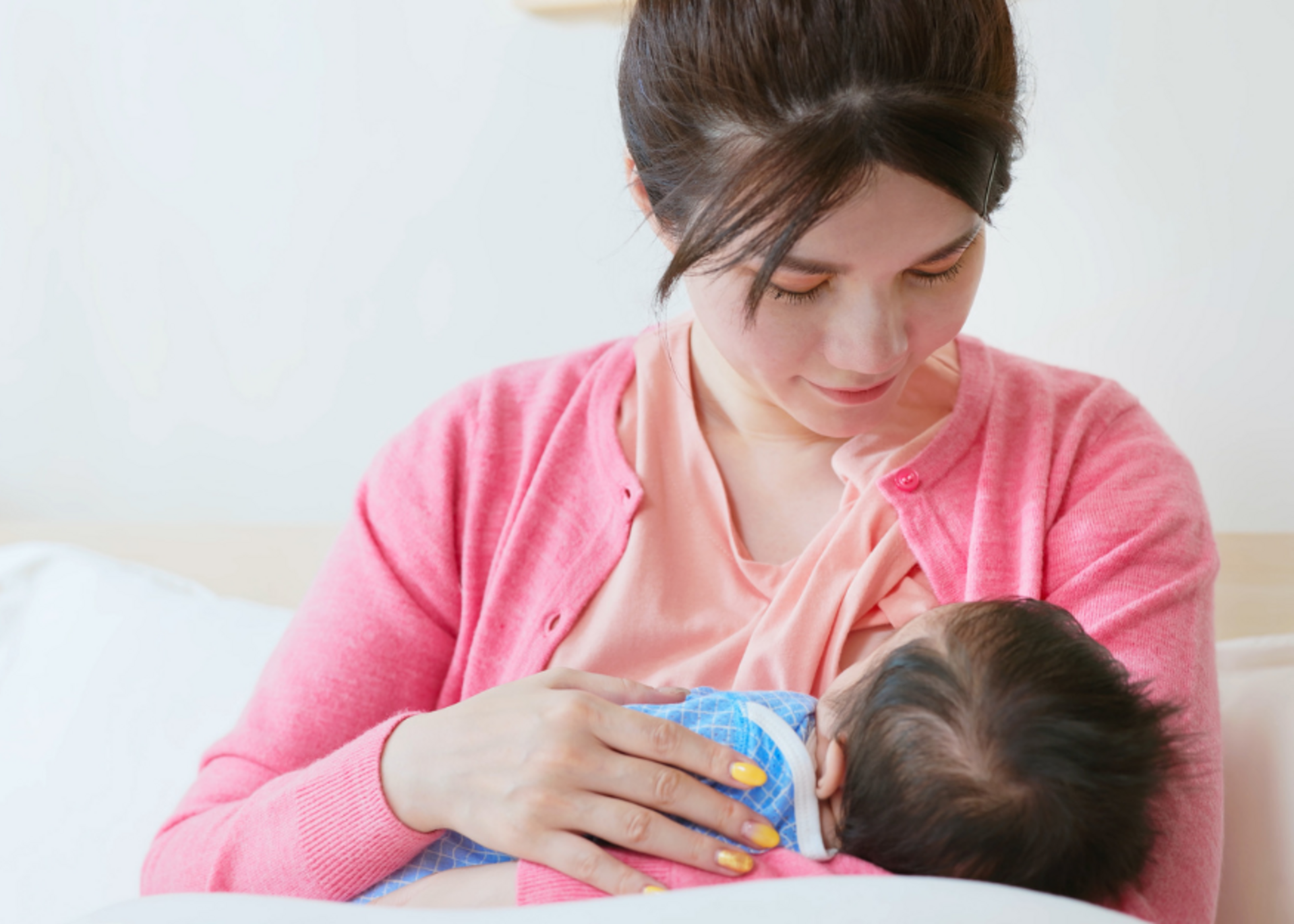 Breastfeeding Benefits & Challenges for New Mothers | Dr. Afshan Maniyar