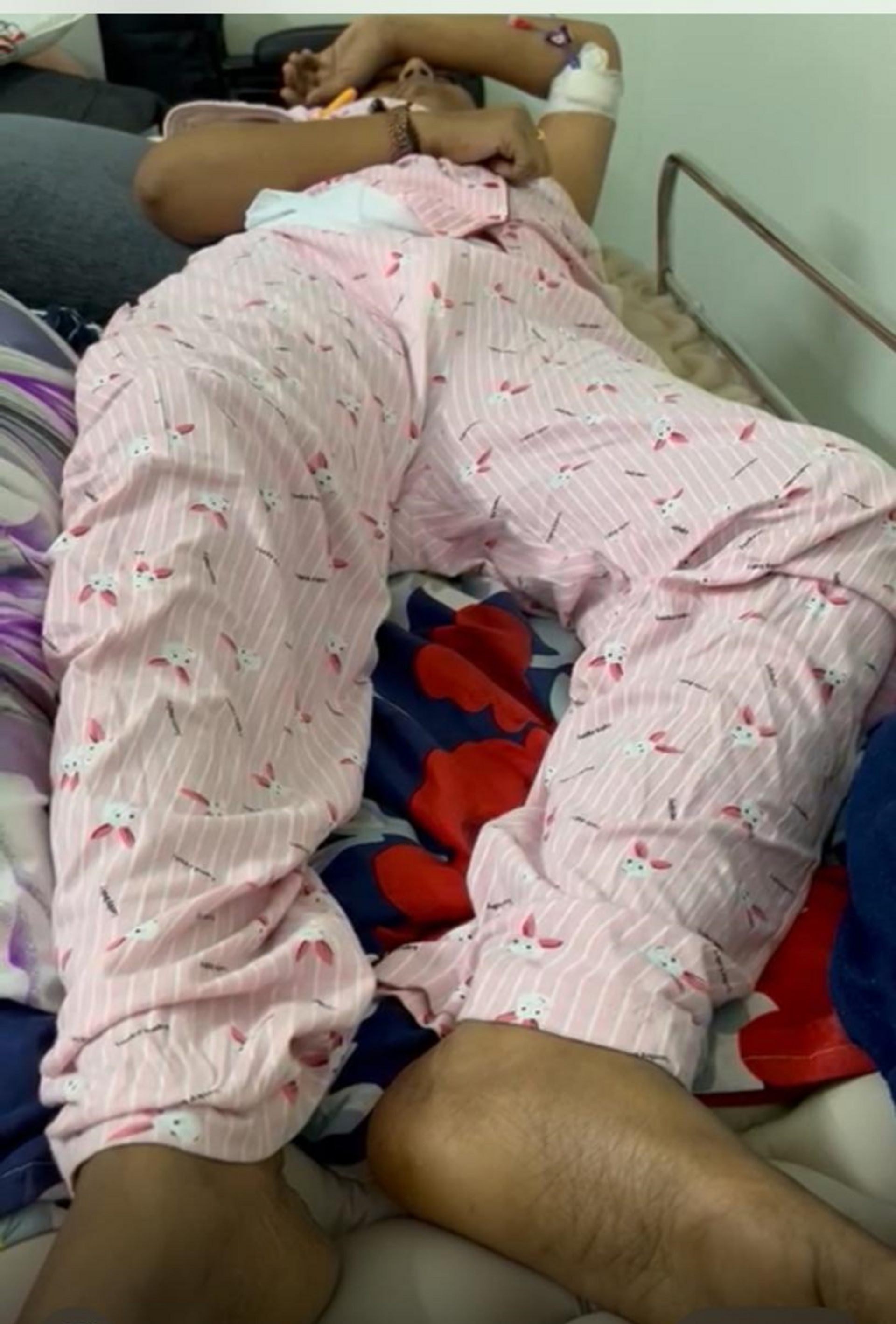 Dr. Preeti Ajapuje: Rare MRSA Transverse Myelitis Case